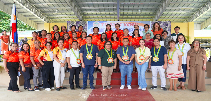 Defensor Hands Over P26-M School Projects To Badiangan